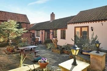 Hotel The Hayloft And Stables At Greystones Swinderby Exterior foto